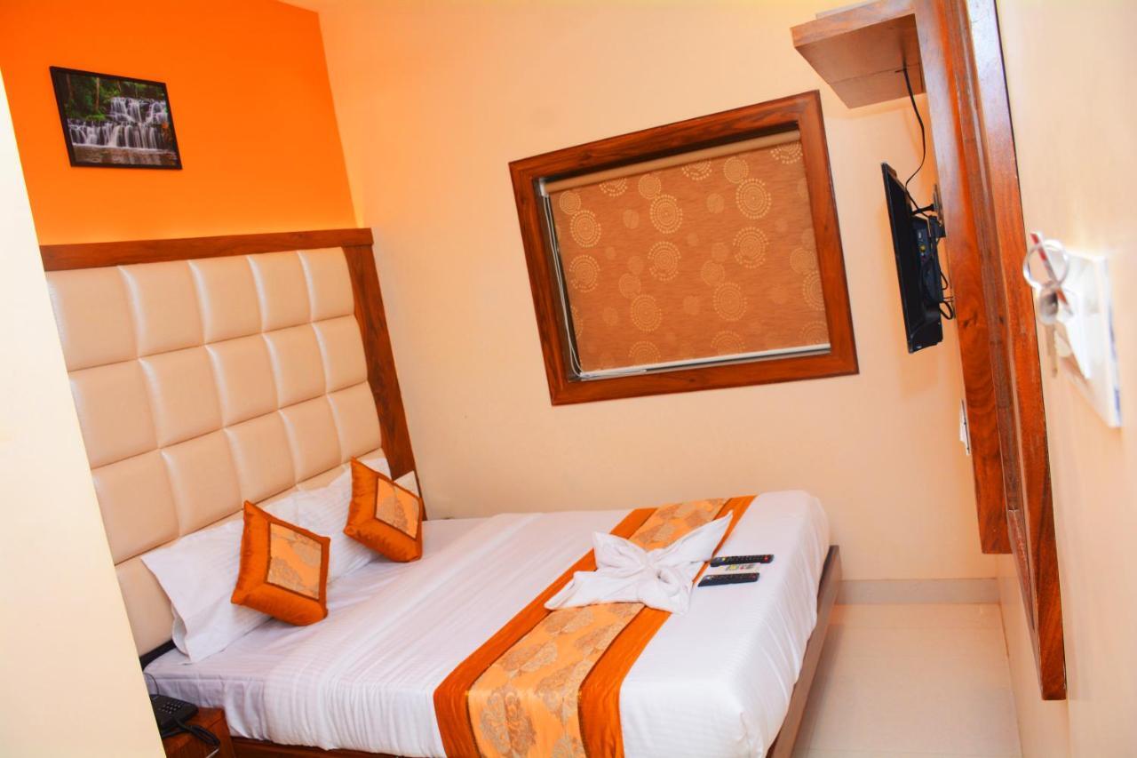 Hotel Nest N Rest - Mumbai  Buitenkant foto