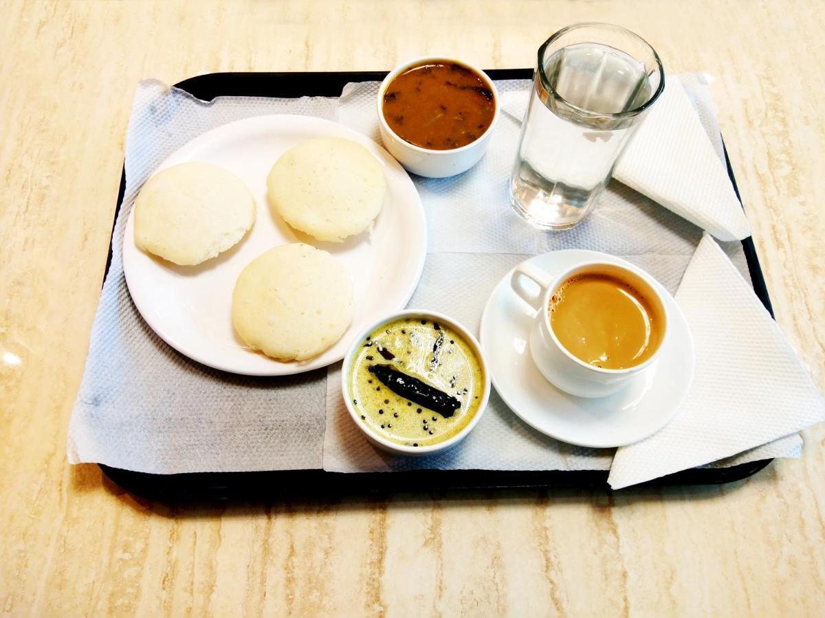 Hotel Nest N Rest - Mumbai  Buitenkant foto